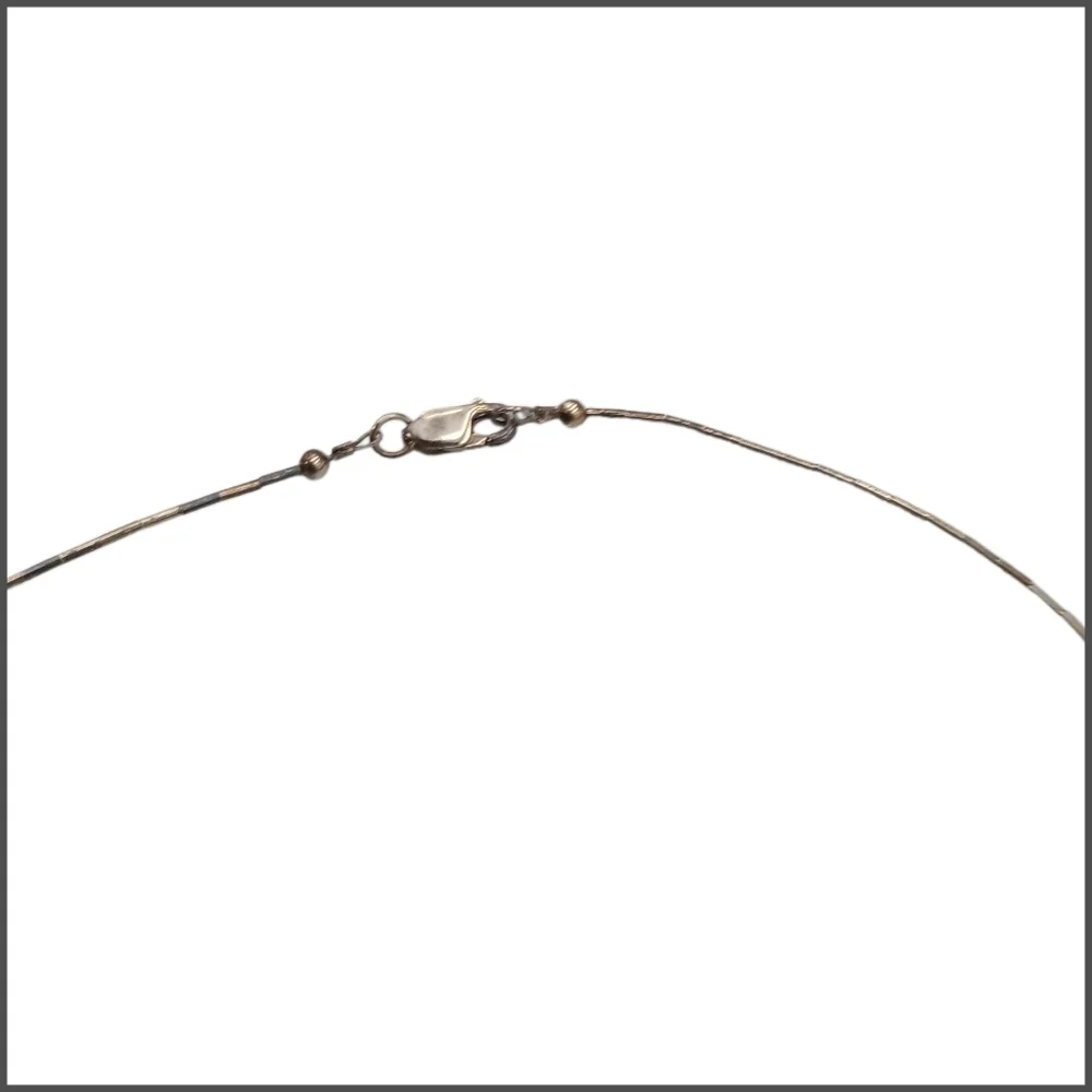 Green Beaded Necklace on Fine Wire w/ Lobster Clasp